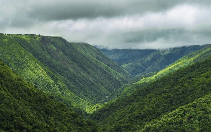Mawkdok Dympep Valley, top things to do in Meghalaya