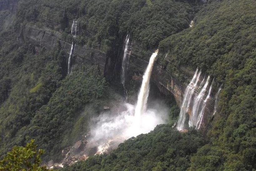 Nohkalikai fall Best places to visit in Meghalaya