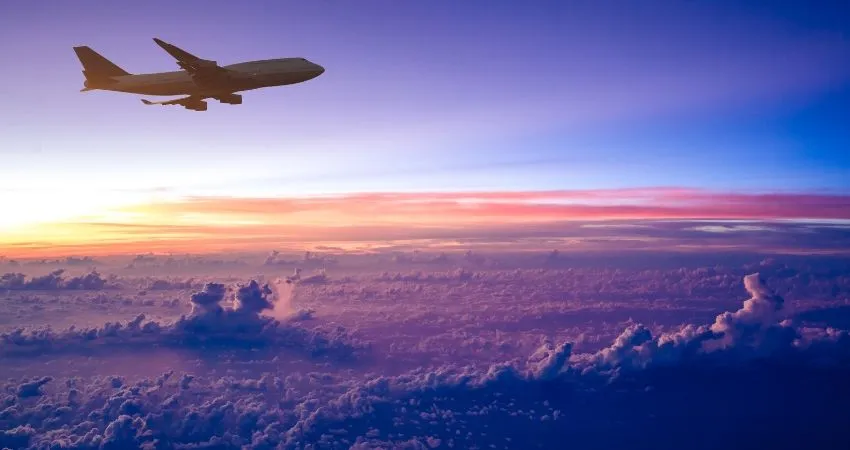 How to reach Manali by Air