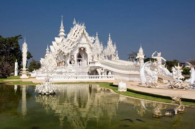 Chiang Rai’s White Temple (Wat Rong Khun)