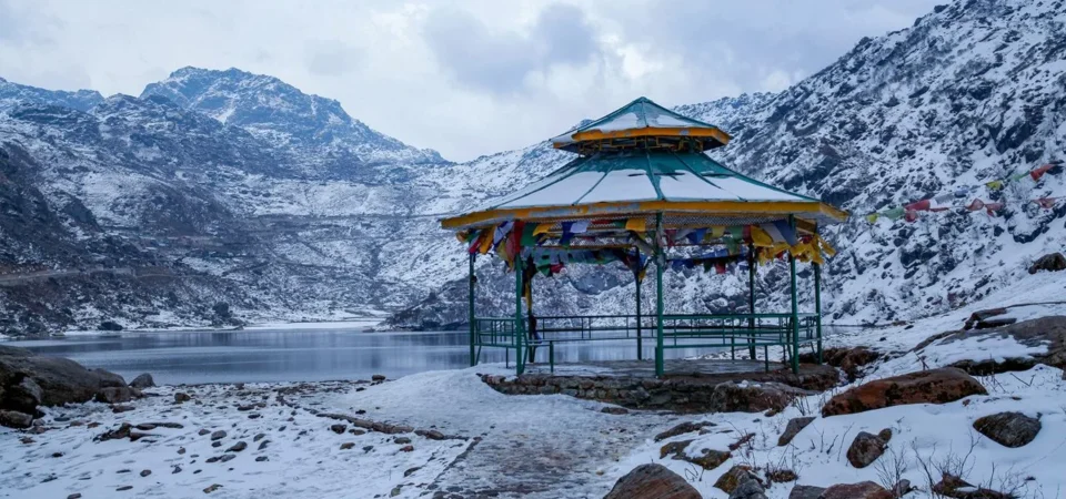 Gangtok Lachen Gurudongmar Tour Package